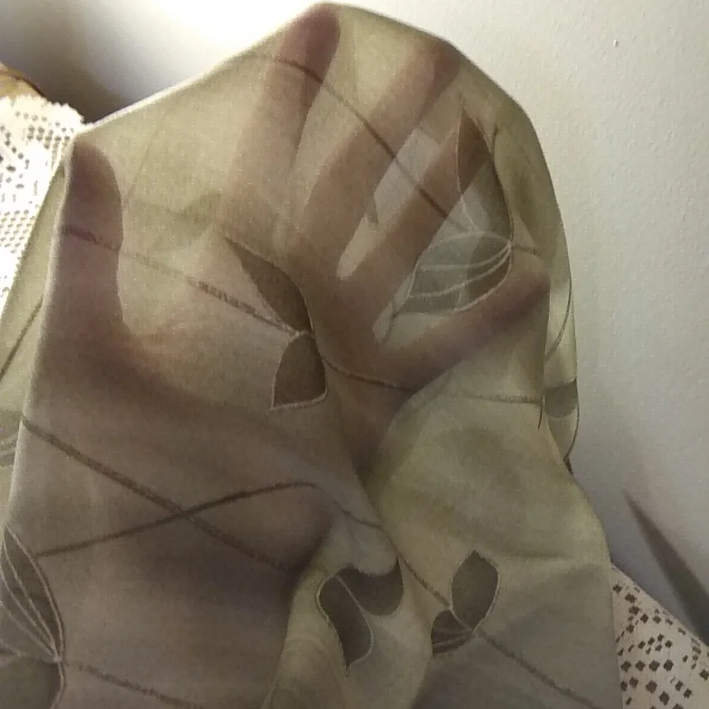 💫 Floral Leaf Scarf Green